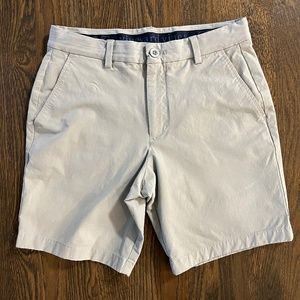 Vineyard Vines Performance Short 8" - LIGHT GREY - Men Size 28